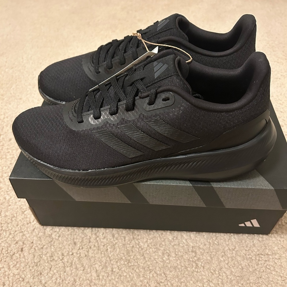 Adidas Runfalcon 3 Running Shoes Size 9 Black. Brand New with Tags!